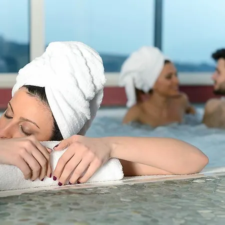 Susanna Degli Ulivi - & מלון 3*