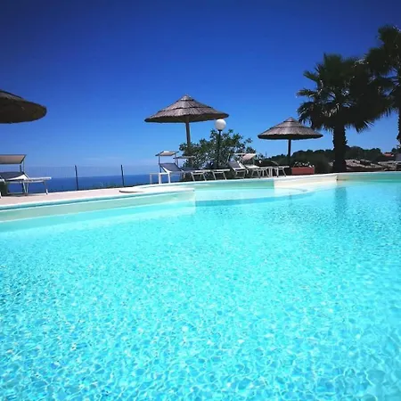 Susanna Degli Ulivi - Resort&spa 3* Colonnella