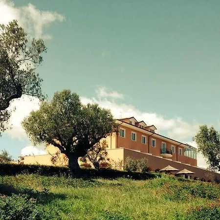 Susanna Degli Ulivi - Resort&spa Hotel Colonnella