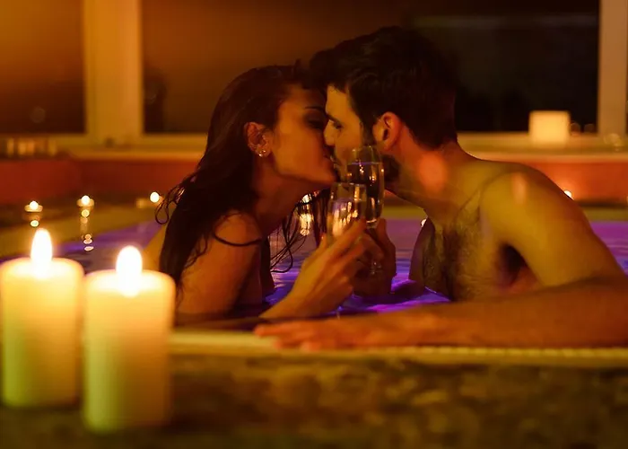 Susanna Degli Ulivi - & فندق كولونيلا