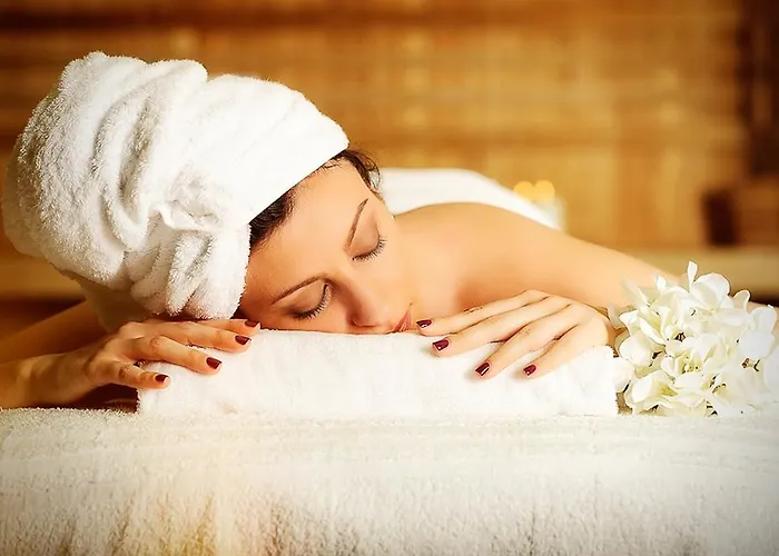 Susanna Degli Ulivi - & كولونيلا