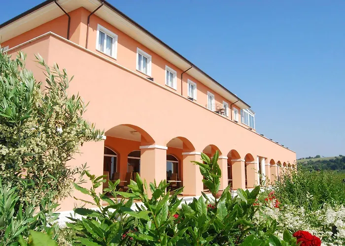 Susanna Degli Ulivi - Resort&spa 3* Colonnella