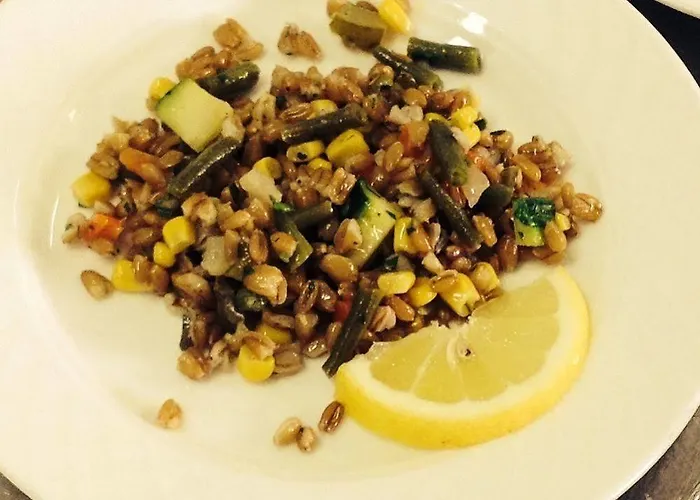 Susanna Degli Ulivi - & كولونيلا