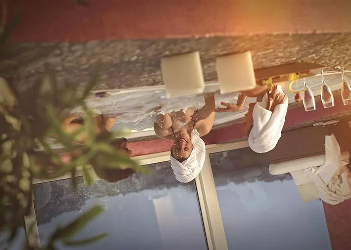 Susanna Degli Ulivi - & 3*